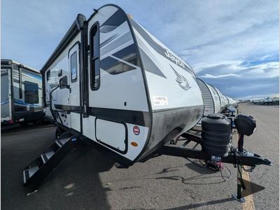 2026 Jayco Jay Feather Air — front three-quarter view
