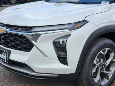 2026 Chevrolet Trax — side profile view