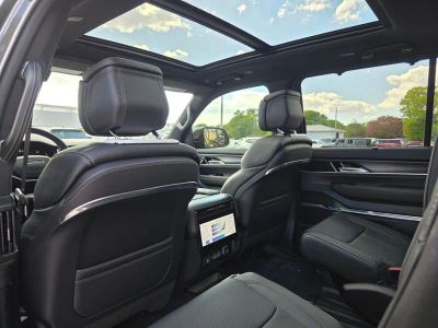 2026 Jeep Grand Wagoneer L — photo 10 view