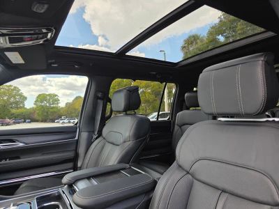 2026 Jeep Grand Wagoneer L — photo 15 view