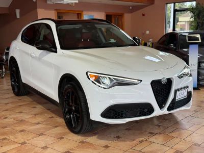 2019 Alfa Romeo Stelvio — side profile view
