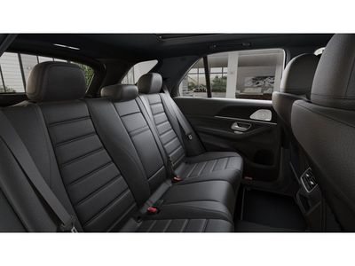 2026 Mercedes-Benz GLE — detail view