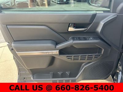 2025 Toyota Tacoma i-FORCE MAX - Photo 12