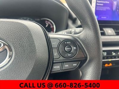 2025 Toyota RAV4 - Photo 31