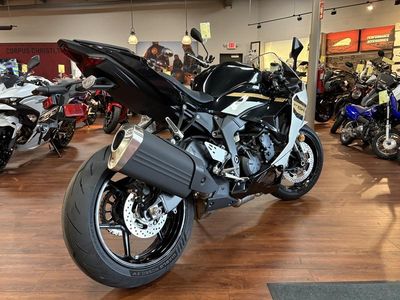 2026 Kawasaki Ninja ZX-6R ABS - Photo 3
