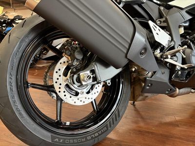 2026 Kawasaki Ninja ZX-6R ABS - Photo 15