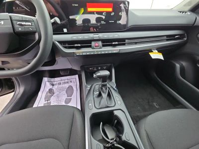 2026 Kia K4 — photo 13 view