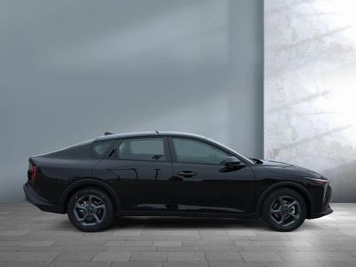 2026 Kia K4 — photo 7 view