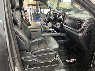 2024 Ford Super Duty F-350 SRW — photo 15 view