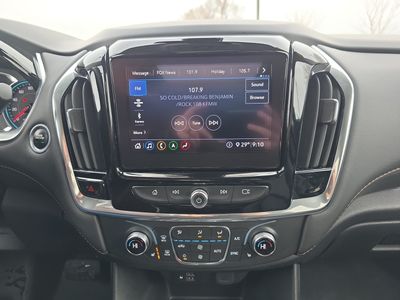 2020 Chevrolet Traverse - Photo 11