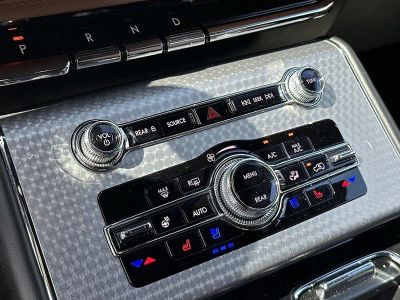 2022 Lincoln Aviator — photo 17 view