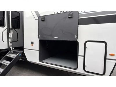 2026 Keystone RV Montana High Country - Photo 7