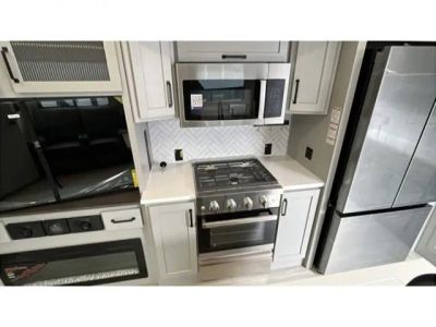 2026 Keystone RV Montana High Country - Photo 16