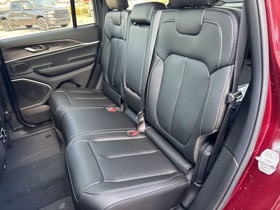 2026 Jeep Grand Cherokee - Photo 50