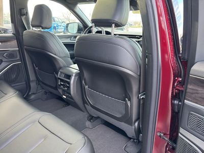 2026 Jeep Grand Cherokee - Photo 52