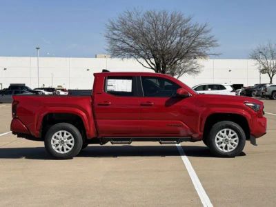 2026 Toyota Tacoma - Photo 3