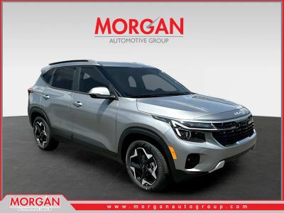 2026 Kia Seltos S in Gray — front three-quarter view