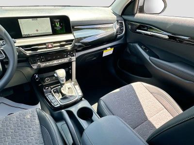 2026 Kia Seltos — photo 22 view