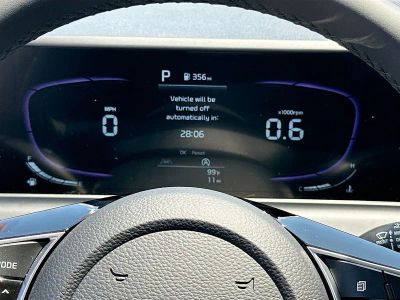 2026 Kia Seltos — photo 12 view