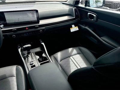 2025 Kia Sorento — photo 21 view