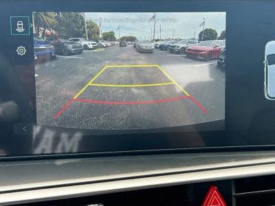 2025 Kia Sorento — photo 13 view