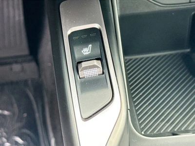 2025 Kia Sorento — photo 18 view