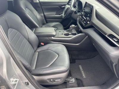 2020 Toyota Highlander - Photo 13