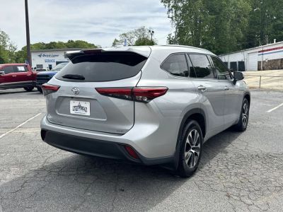 2020 Toyota Highlander - Photo 7