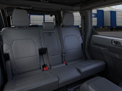 2026 Ford Bronco — photo 13 view