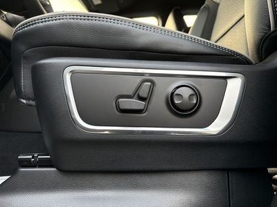 2026 Ram 1500 — photo 12 view