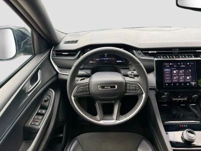 2024 Jeep Grand Cherokee — photo 17 view