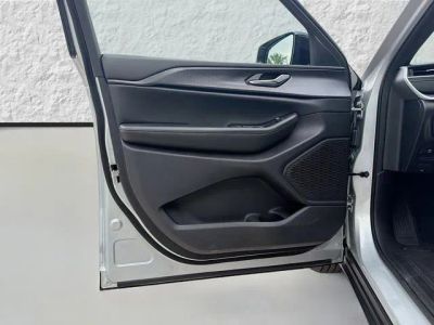 2024 Jeep Grand Cherokee — photo 21 view