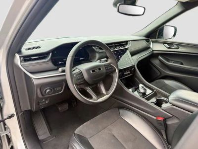2024 Jeep Grand Cherokee — photo 25 view