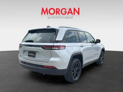 2024 Jeep Grand Cherokee — rear three-quarter view