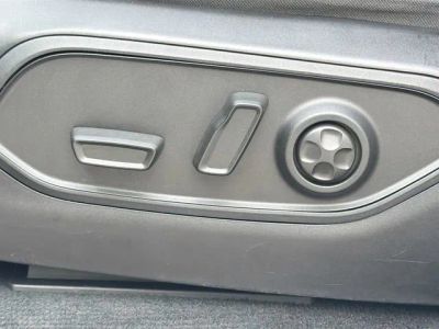 2024 Jeep Grand Cherokee — photo 24 view