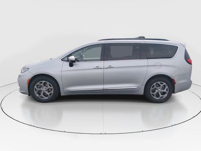 2023 Chrysler Pacifica — interior view