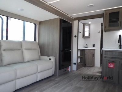 2026 Grand Design Transcend - Photo 5