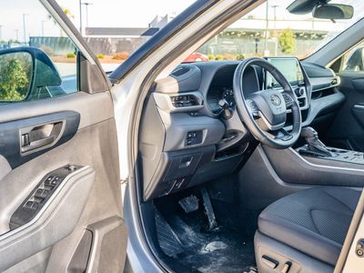 2024 Toyota Highlander - Photo 17