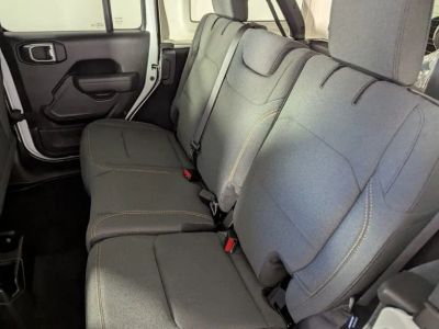 2026 Jeep Wrangler — photo 15 view