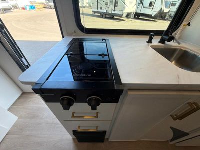 2026 Grand Design Transcend One - Photo 23