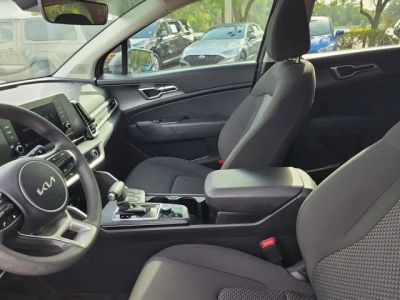 2025 Kia Sportage — photo 13 view