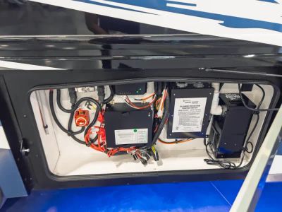 2026 Fleetwood DISCOVERY LXE — photo 25 view