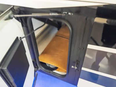 2026 Fleetwood DISCOVERY LXE — photo 37 view