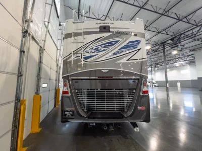 2026 Fleetwood DISCOVERY LXE — photo 42 view