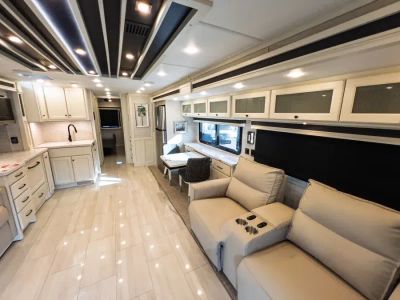 2026 Tiffin ALLEGRO BAY — photo 7 view
