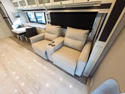2026 Tiffin ALLEGRO BAY — photo 8 view