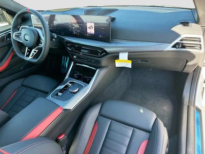 2026 BMW 4 Series — photo 24 view