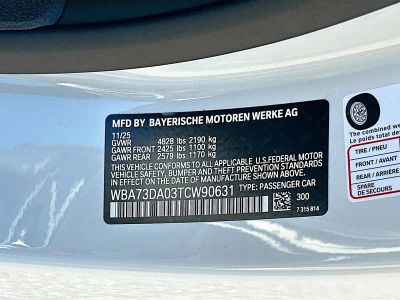 2026 BMW 4 Series — photo 27 view