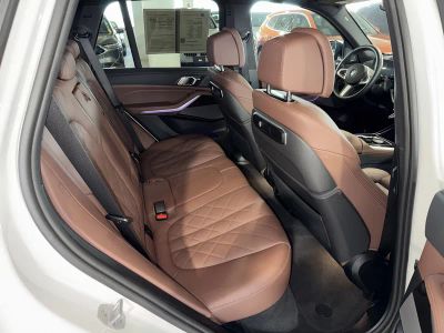 2026 BMW X5 — photo 12 view