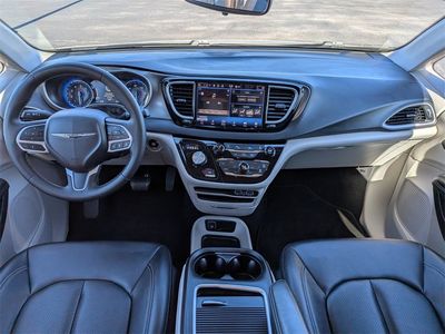 2024 Chrysler Pacifica - Photo 14